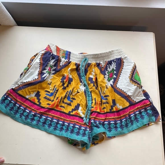 Pants - Colorful shorts, size S
